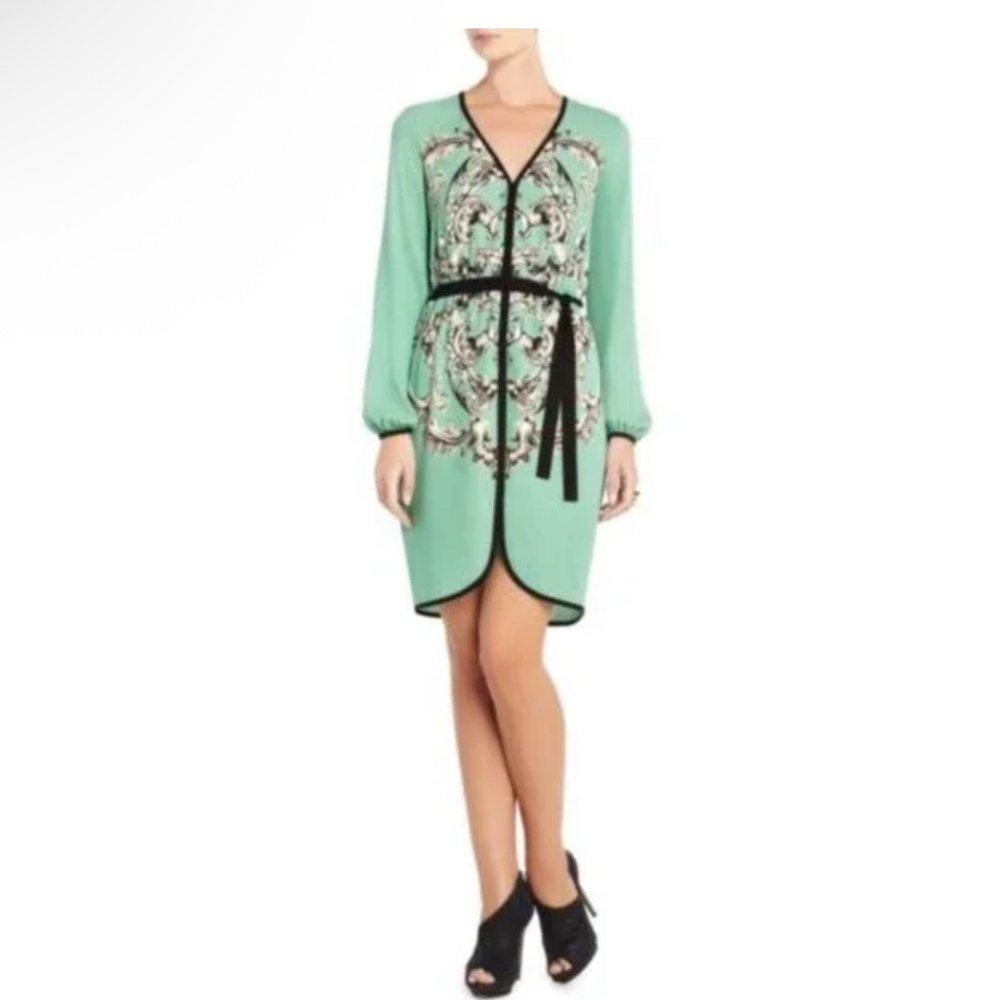 BCBGMAXAZRIA “Azra” Medallion Print Dress | Size XS
